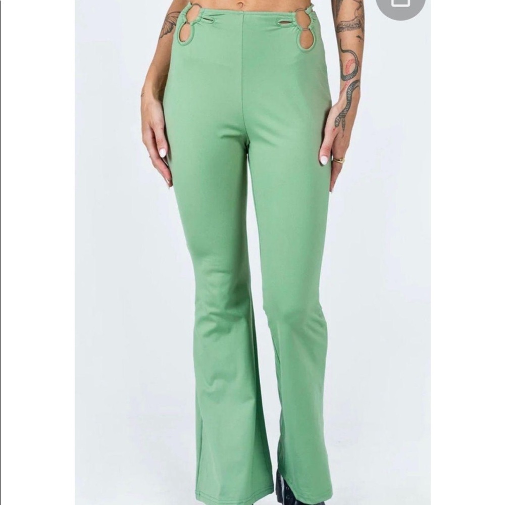 Princess Polly Green Pants NWT never opened